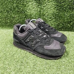 New Balance 574 Classic Triple Black Onyx Athletic‎ Sneakers Womens Size 6.5